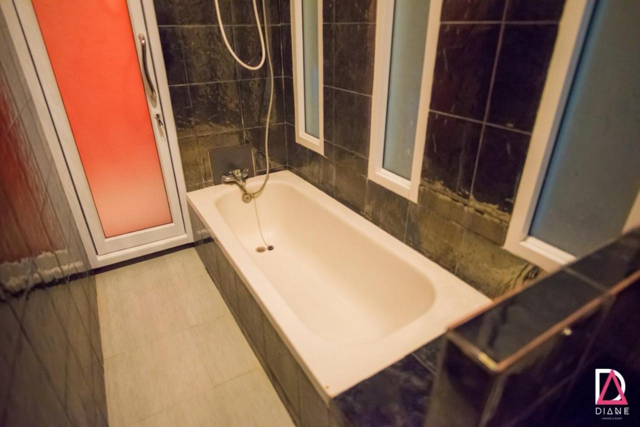 Diane Hotel Пхетбури Экстерьер фото